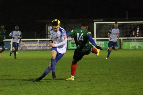 IMG 2782-Isaiah-Jones-L-clears-from-Marcus-Wyllie