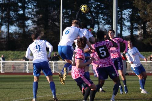 IMG 5576-Margate-keeper-Daniel-Jinadu-catches-ahead-of-James-Richmond-and-I-think-Anthony-Wordsworth
