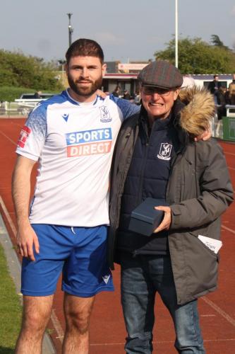 IMG 9691-Jake-Cass-wins-the-clubs-Golden-Boot-from-Dave-Bryant