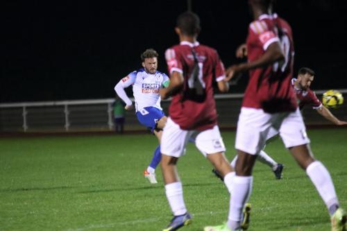 IMG 9219-Scott-Thomas-fires-over-the-bar