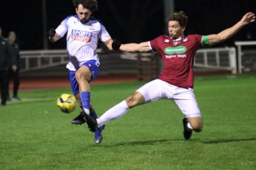 IMG 9237-Craig-Robson-R-challenges-Lye-Della-Verde