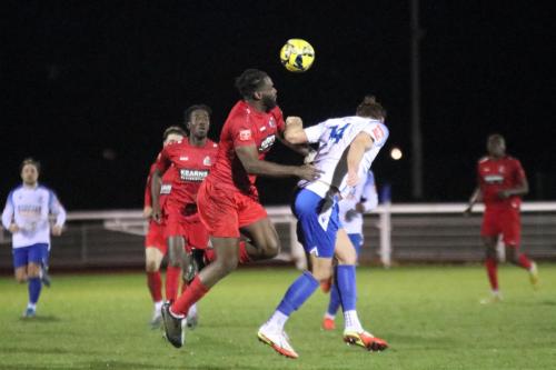 IMG 6532-Hamiltion-Bunga-L-challenges-Adam-Cunnington