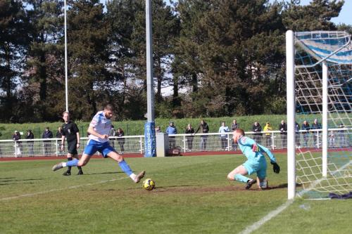 IMG 8653-Jake-Cass-follows-up-to-score-after-his-penalty-has-been-saved
