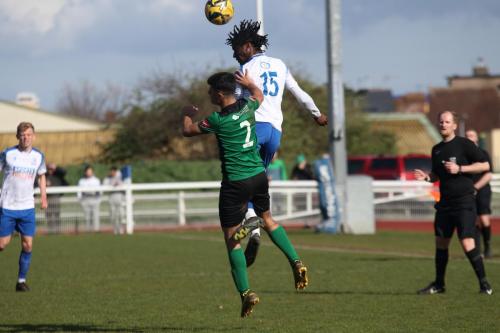 IMG 8841-Andre-Coker-outjumps-Stefanos-Georgiou