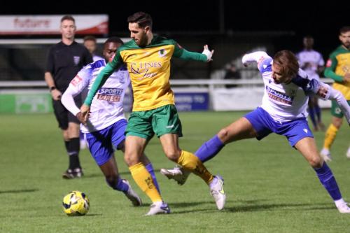 IMG 8220-Enfields-Sam-Youngs-challenges-Tom-Kavanagh-as-Juevan-Spencer-covers