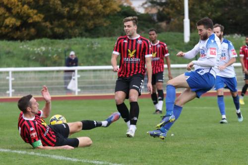 IMG 9545-Tom-Champion-L-blocks-from-Bilal-Sayoud