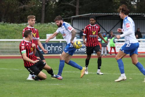 IMG 9572-Tom-Champion-L-blocks-from-Jake-Cass