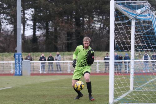 IMG 3581-Carshaltons-Danny-Bracken-watches-as-Joe-Paynes-free-kick-passes-wide