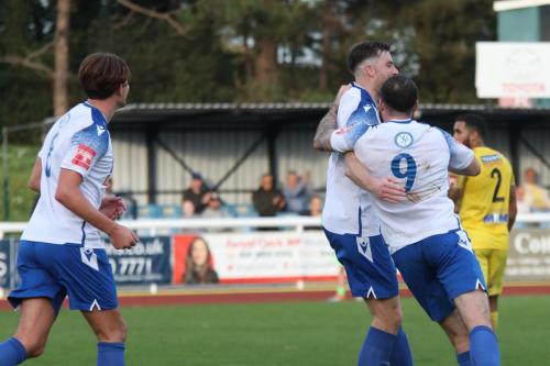 IMG 0368-Lewis-Knight-centre-celebrates-his-goal