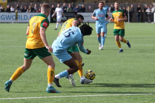 IMG 8317-Enfields-Andre-Coker-challenges-Tom-Kavanagh