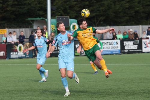 IMG 8471-Alex-Malins-R-heads-clear-from-Adam-Cunnington