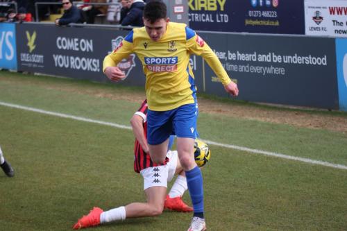 IMG 6079-Archie-Tamplin-rear-tackles-Marcus-Wyllie