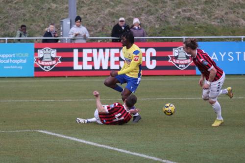 IMG 6129-Tom-Champion-tackles-Andre-Coker