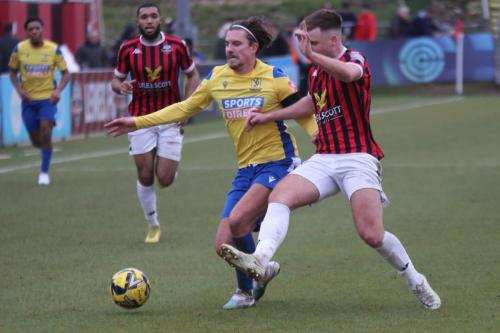 IMG 6268-Alfie-Young-R-challenges-Sam-Youngs