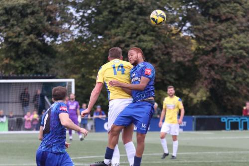 IMG 7977-Margates-Peter-Ojemen-challenges-Adam-Cunnington