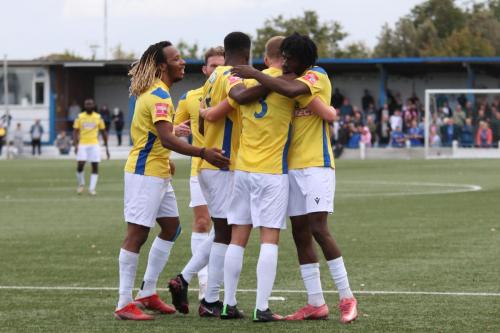 IMG 8095-Enfield-celebrate-the-equalising-goal-from-Joe-Payne-3