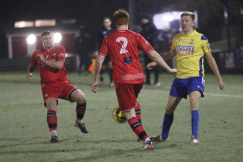 IMG 3881-Sam-Jenkins-2-clears-from-Joe-Payne