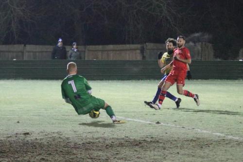 IMG 3960-Andrew-McCorkell-saves-from-Lyle-Della-Verde