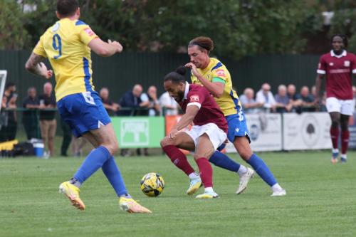 IMG 7202-Enfields-Sam-Youngs-challenges-Quentin-Monville