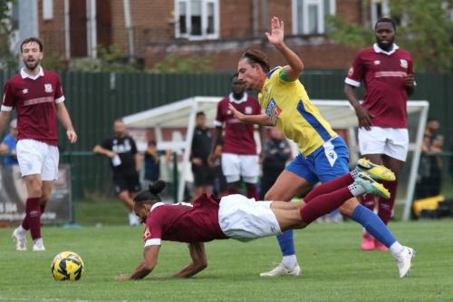 IMG 7205-Enfields-Sam-Youngs-challenges-Quentin-Monville