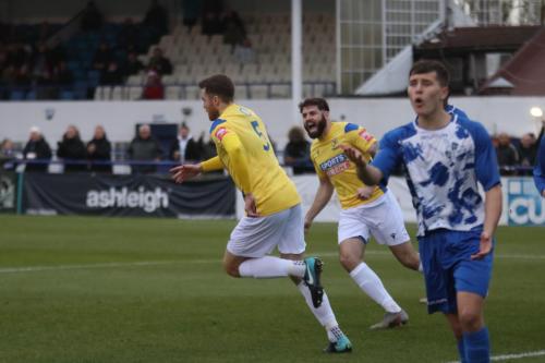 IMG 1427-Lewis-Knight-L-celebrates-his-goal