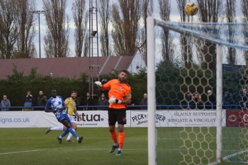 IMG 1469-A-shot-from-Jake-Cass-drops-over-the-Wingate-crossbar