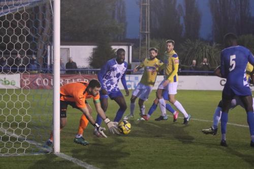 IMG 1522-Wingates-Ben-Goode-saves-from-Adam-Cunningtons-header