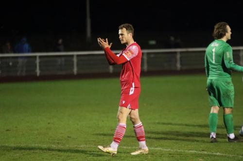 IMG 7256-Mickey-Parcell-applauds-the-Enfield-fans
