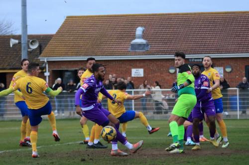 IMG 8048-Enfields-Joshua-Okotcha-cant-make-contact