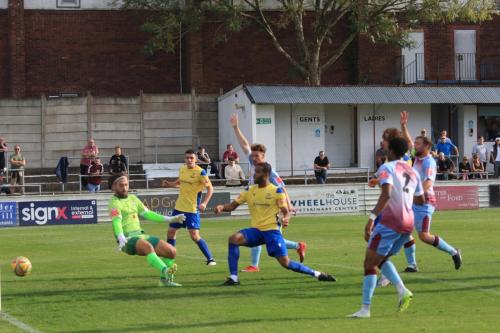 IMG 2139-Enfields-Kyle-Bailey-makes-it-2-2