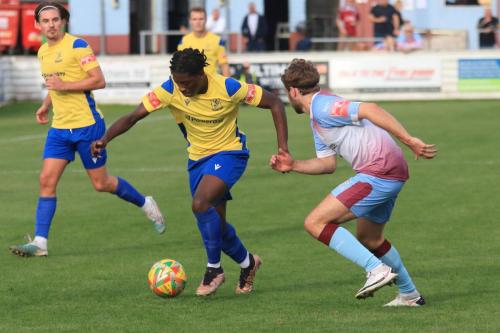 IMG 2244-Enfields-Obi-Onyeagwara-challenged-by-Connor-Roberts