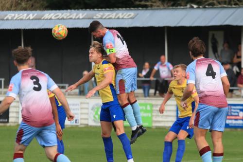 IMG 2332-Cheshams-Eoin-Casey-challenges-James-Richmond