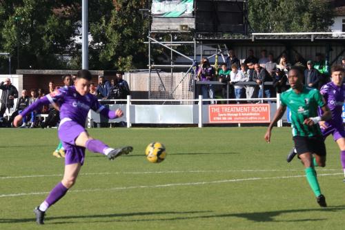 IMG 2398-Marcus-Wyllie-gives-Enfield-an-early-lead