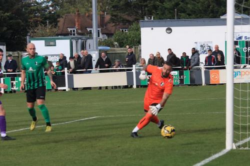 IMG 2463-Cray-Valleys-Arthur-Lee-L-and-Ben-Freeman-watch-the-ball-pass-the-post