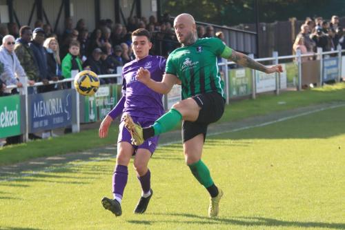 IMG 2545-Arthur-Lee-clears-from-Marcus-Wyllie