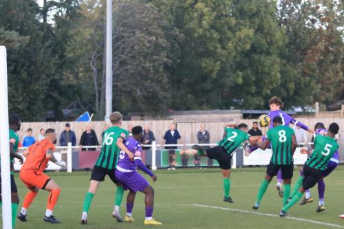 IMG 2610-Enfields-Sam-Youngs-heads-across-goal