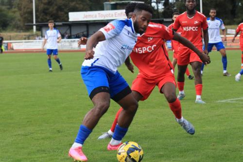 IMG 1858-Reece-Beckles-Richards-L-tries-to-get-past-Abdul-Sankoh