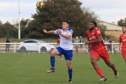 IMG 1944-Marcus-Wyllie-L-and-Lexus-Beeden