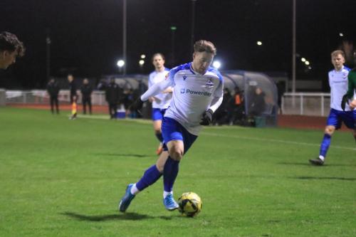 IMG 6553-Lewis-Taaffe-heads-for-the-corner-flag-in-the-closing-minutes