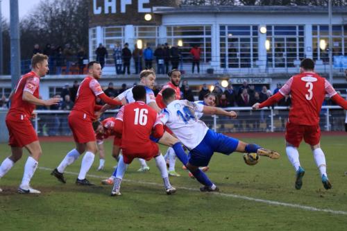 IMG 7665-Enfield-s-Taylor-McKenzie-14-challenges-for-a-loose-ball-