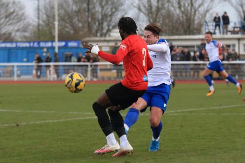 IMG 9398-Lewis-Taaffe-R-clears-from-Sam-Oguntayo