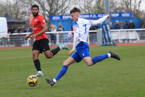 IMG 9510-Jake-Elliott-L-and-Ollie-Knight