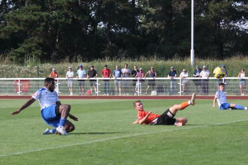 IMG 1131-Ollie-Knights-cross-beats-everyone