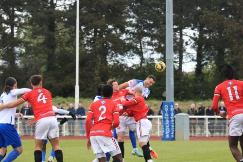 IMG 2611-Taylor-McKenzie-wins-a-header-but-cant-hit-the-target