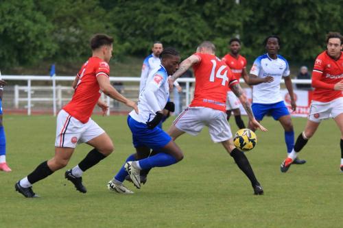 IMG 2616-James-Dunne-14-fouls-Obi-Onyeagwara