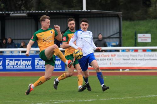 IMG 0159-Jack-Strange-L-clears-from-Marcus-Wyllie