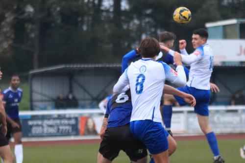 IMG 5451-Enfields-Marcus-Wyllie-challenges-Lewis-Knight