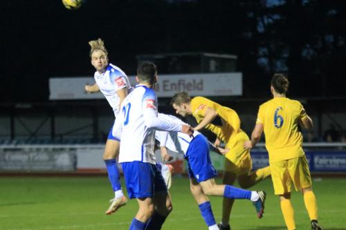 IMG 3895-James-Richmond-wins-a-header