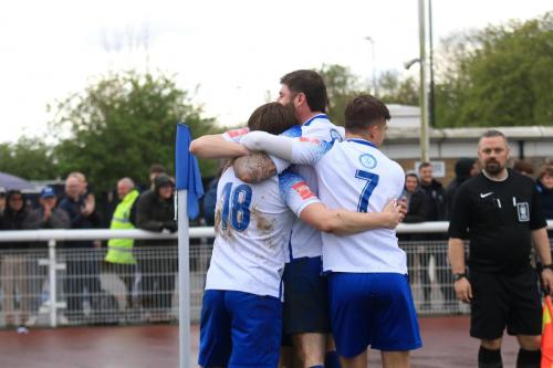 IMG 1020-Lewis-Taaffe-L-celebrates-with-Jake-Cass-and-Ollie-Knight-R