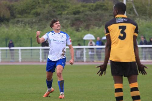 IMG 1077-Sam-Youngs-celebrates-his-goal